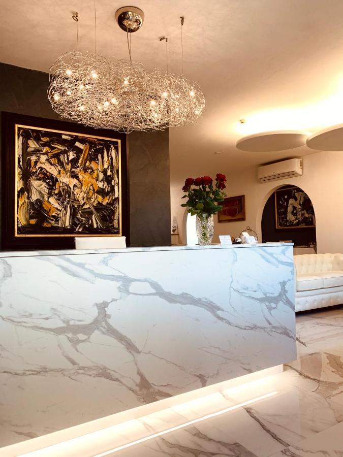 Meuble Tripoli Hotel 3*